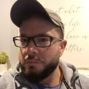 Meet your Posher, Christopher